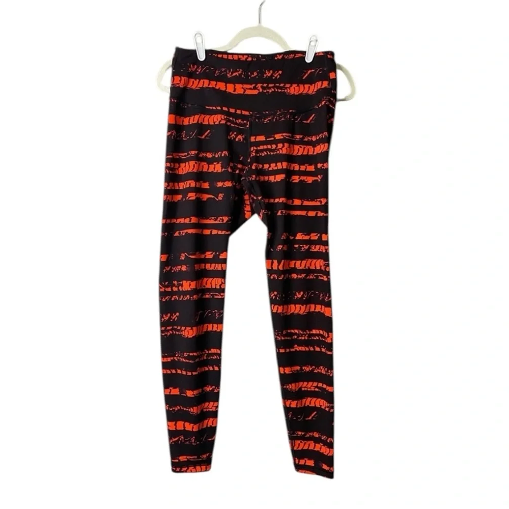Old Navy Active Women’s High-Rise Leggings | Size Large - Picture 1 of 2
